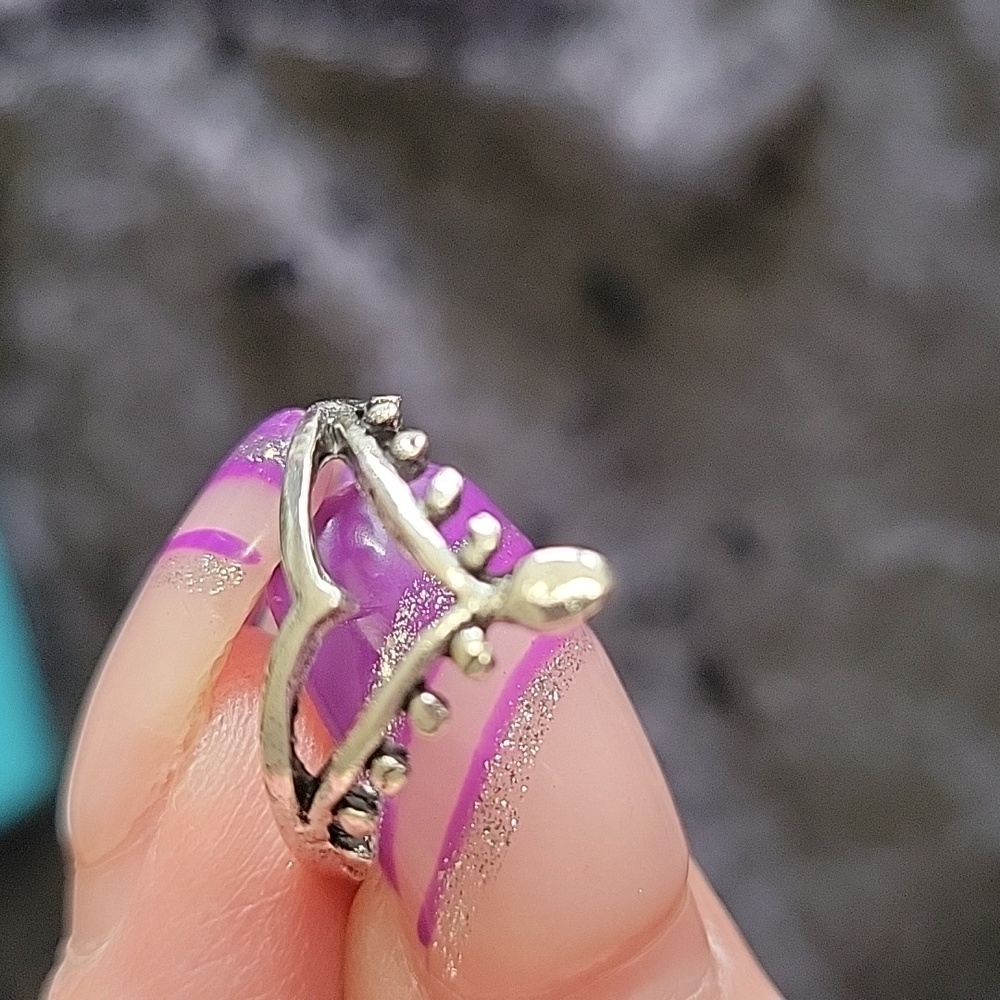 🆕️ Silver plated Heart drop Ring Size 5 - Picture 2 of 4
